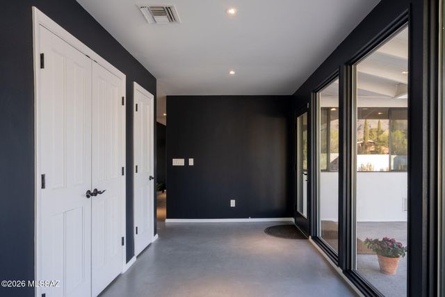 6631 N Camino Arturo, Tucson, AZ 85718