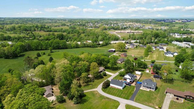 1242 Yorkshire Estates Road, London, KY 40744