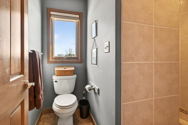 22 Karen Circle, White Rock, NM 87547