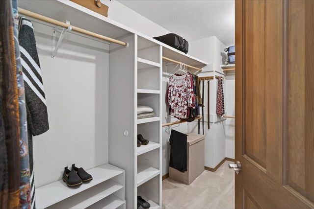 22 Karen Circle, White Rock, NM 87547