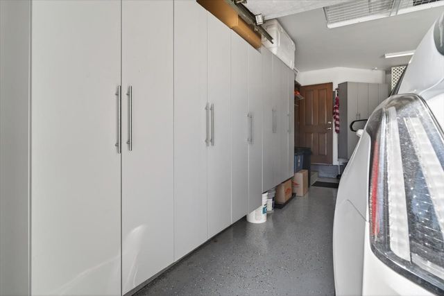 22 Karen Circle, White Rock, NM 87547