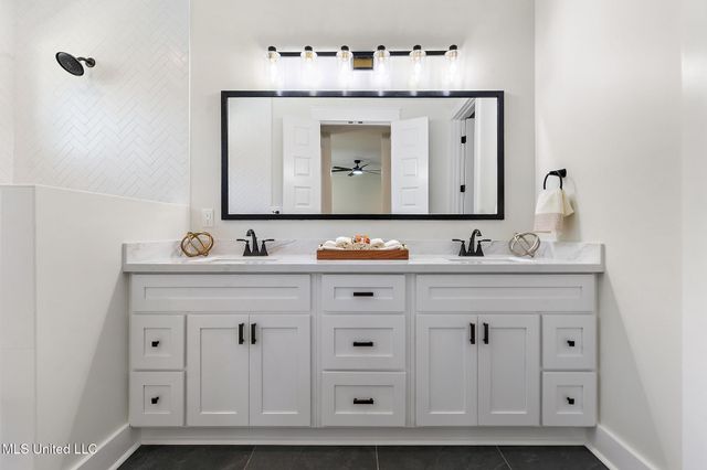 105 Greenwood Drive, Pass Christian, MS 39571