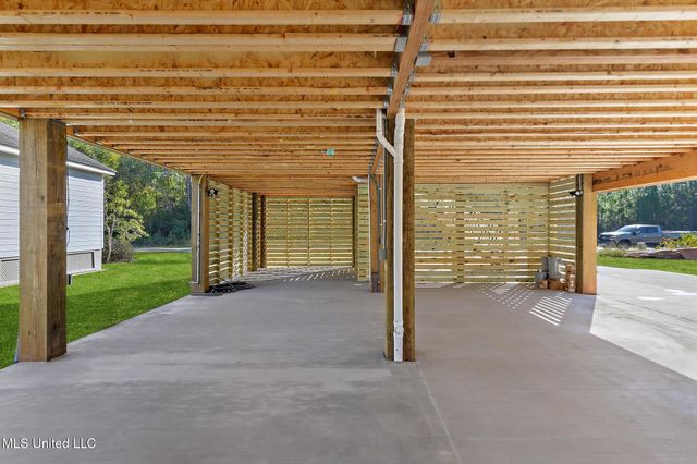 105 Greenwood Drive, Pass Christian, MS 39571