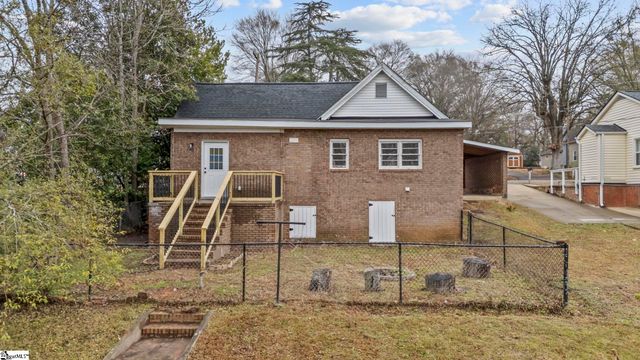 8 Lee Street, Liberty, SC 29657