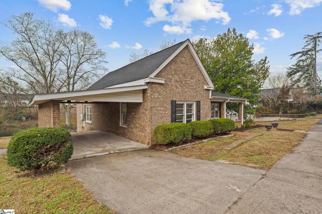 8 Lee Street, Liberty, SC 29657