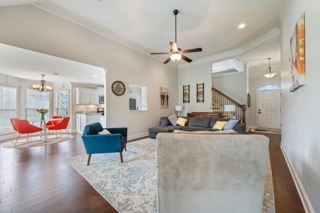 831 Manner Ln, Lebanon, TN 37087