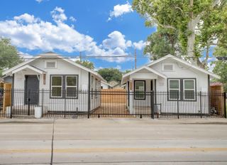 6109 N Main St, Houston, TX 77009