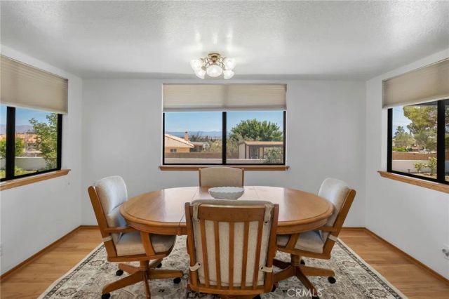 16450 Tao Road, Apple Valley, CA 92307