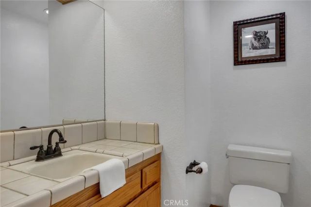 16450 Tao Road, Apple Valley, CA 92307