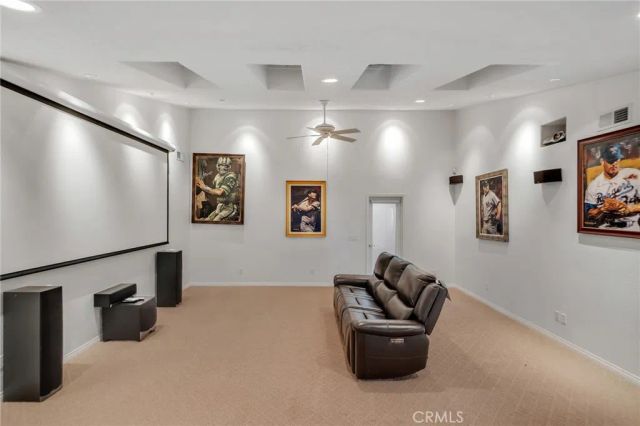 16450 Tao Road, Apple Valley, CA 92307