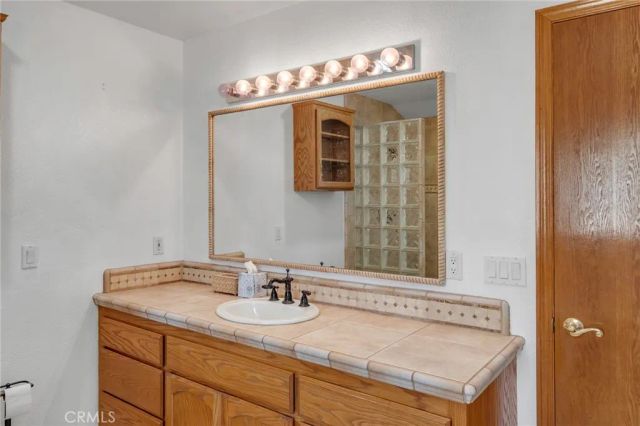 16450 Tao Road, Apple Valley, CA 92307