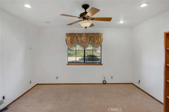 16450 Tao Road, Apple Valley, CA 92307