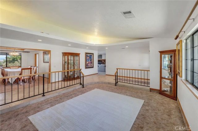 16450 Tao Road, Apple Valley, CA 92307