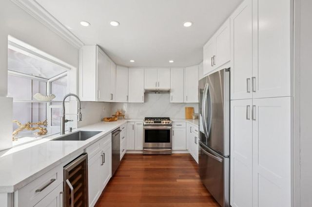2433 Hastings Drive, Belmont, CA 94002