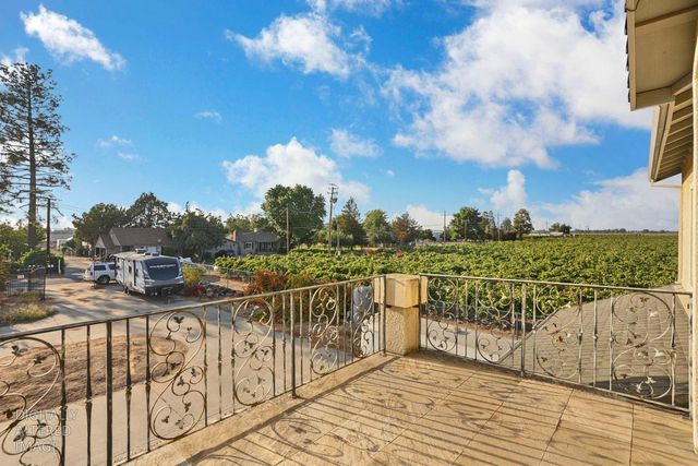 16160 Moore Rd, Lodi, CA 95242