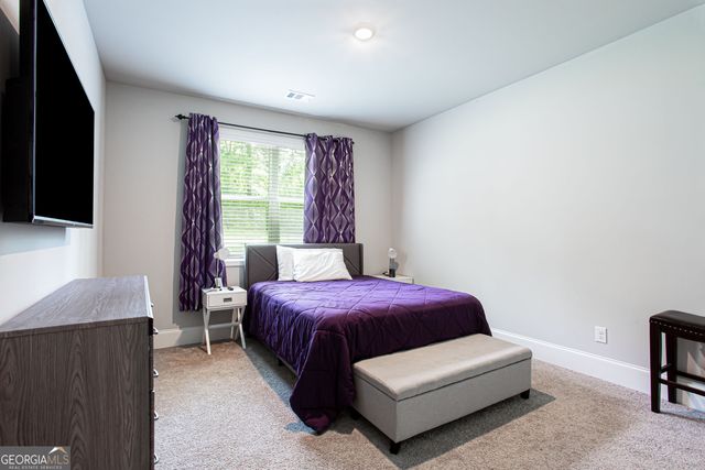 496 Genesee Point, Newnan, GA 30263