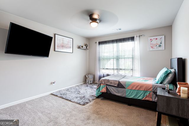 496 Genesee Point, Newnan, GA 30263