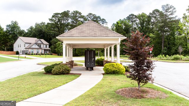 496 Genesee Point, Newnan, GA 30263