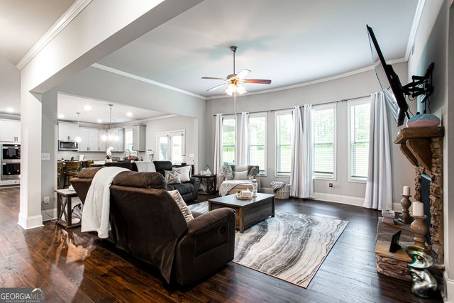 496 Genesee Point, Newnan, GA 30263