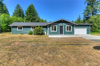 5411 Steamboat Island Road NW, Olympia, WA 98502