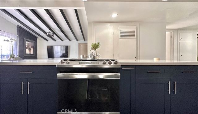 320 E 81st, Los Angeles, CA 90003