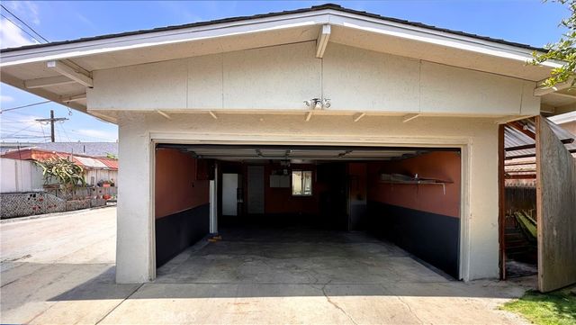 320 E 81st, Los Angeles, CA 90003