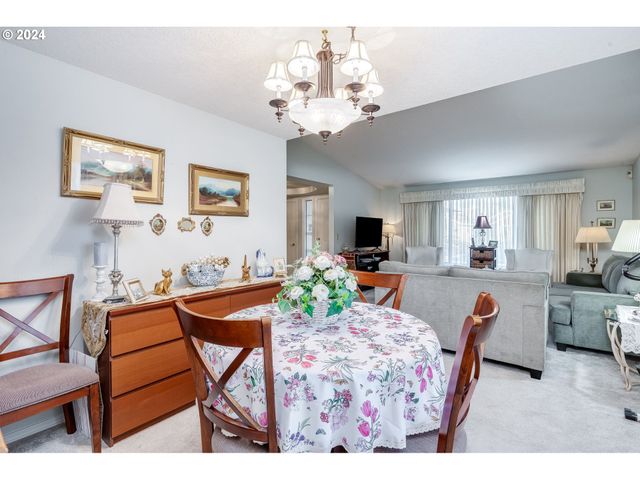 2119 Ne 158TH Ave, Portland, OR 97230