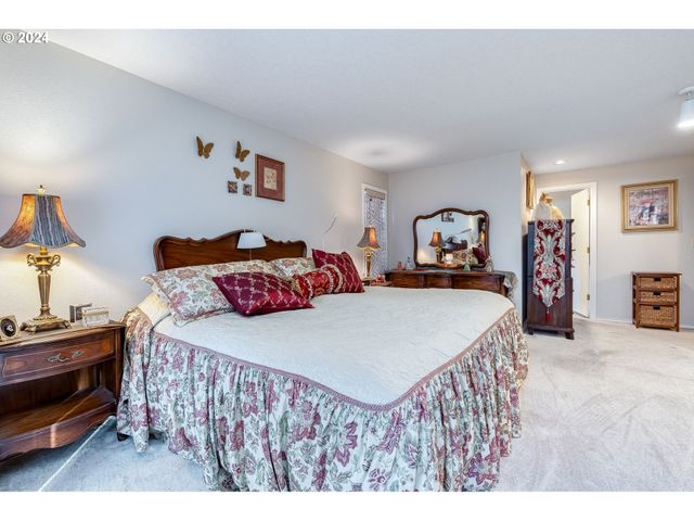 2119 Ne 158TH Ave, Portland, OR 97230