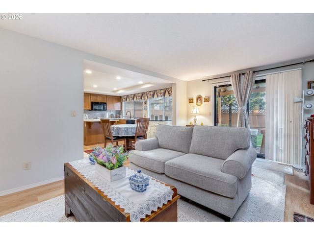 2119 Ne 158TH Ave, Portland, OR 97230