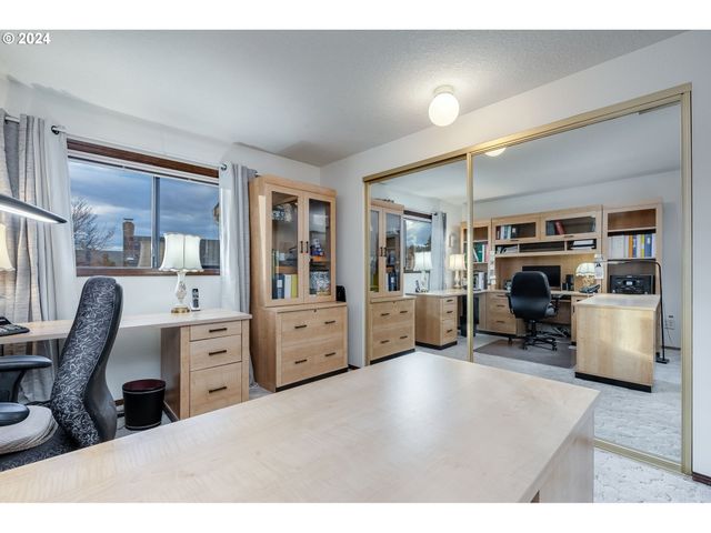 2119 Ne 158TH Ave, Portland, OR 97230