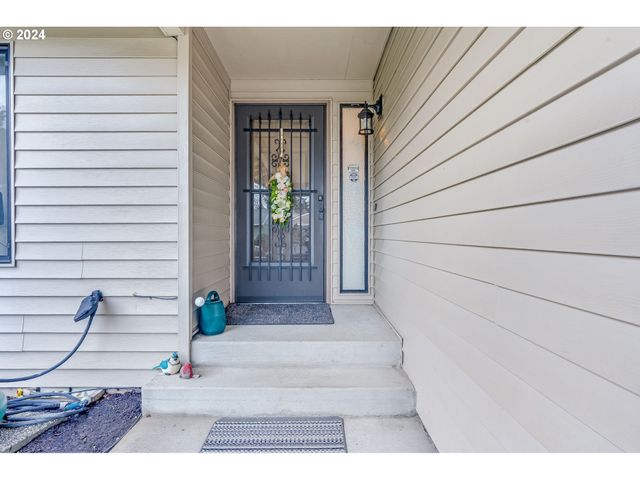 2119 Ne 158TH Ave, Portland, OR 97230
