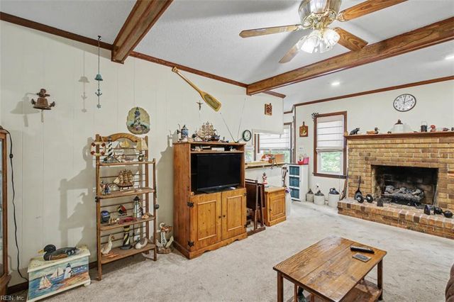 15432 Rollingwood DR, Carrollton, VA 23314