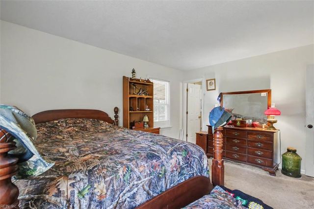 15432 Rollingwood DR, Carrollton, VA 23314
