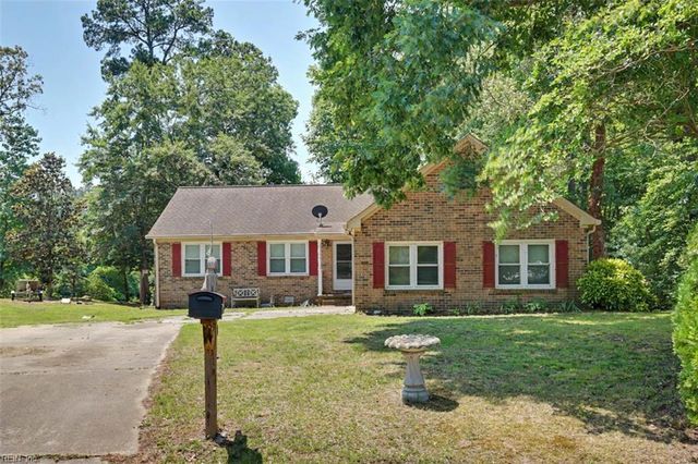 15432 Rollingwood DR, Carrollton, VA 23314