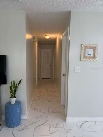 6140 NE 18TH AVENUE, Ocala, FL 34479