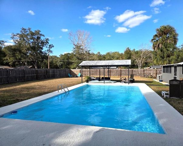 6140 NE 18TH AVENUE, Ocala, FL 34479