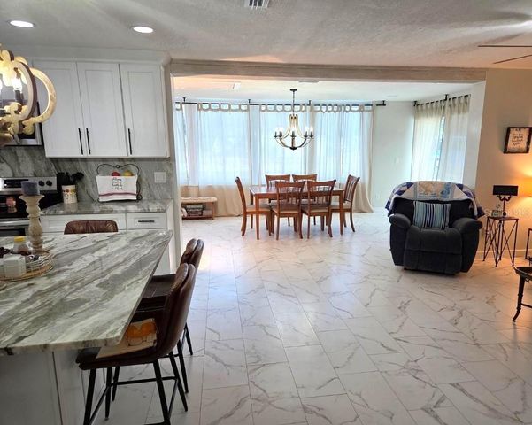 6140 NE 18TH AVENUE, Ocala, FL 34479