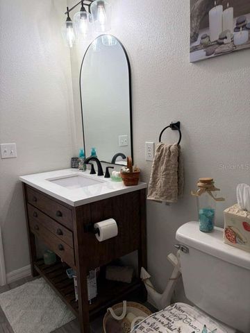 6140 NE 18TH AVENUE, Ocala, FL 34479