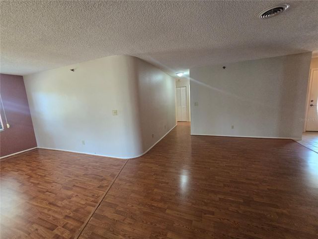 8186 TERRACE GARDEN DRIVE N 109, St Petersburg, FL 33709