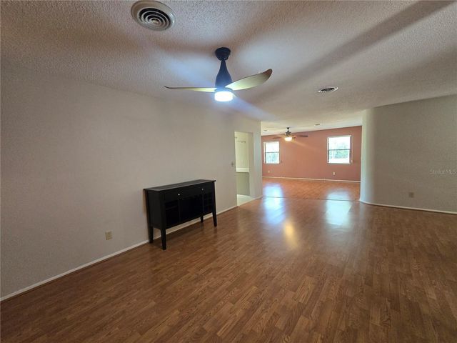 8186 TERRACE GARDEN DRIVE N 109, St Petersburg, FL 33709