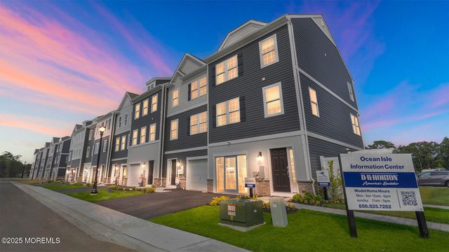 29 Baybreeze Drive, Waretown, NJ 08758