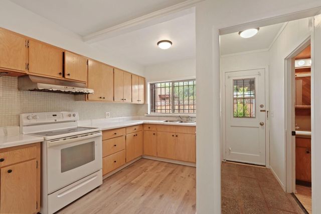 3315 Esmond Avenue, Richmond, CA 94805