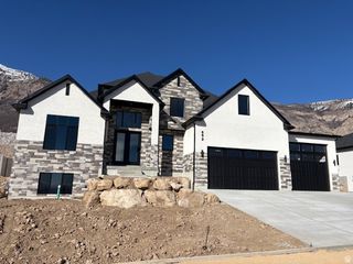 692 E MOUNTAIN RD., North Ogden, UT 84414