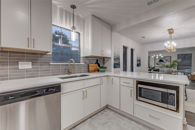 5848 Kenwood Avenue, Dallas, TX 75206