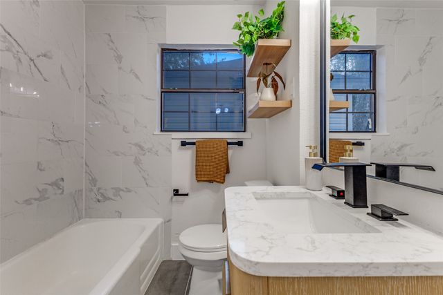 5848 Kenwood Avenue, Dallas, TX 75206