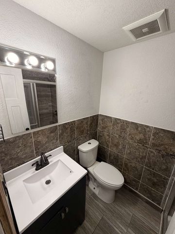 701 Woodbury Station, Marshalltown, IA 50158