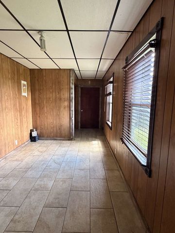 701 Woodbury Station, Marshalltown, IA 50158