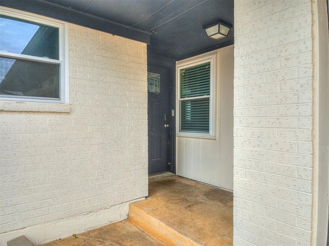 10005 Waverly Avenue, Oklahoma City, OK 73120