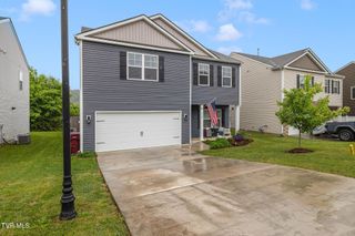 498 Brinkleys Way, Johnson City, TN 37615