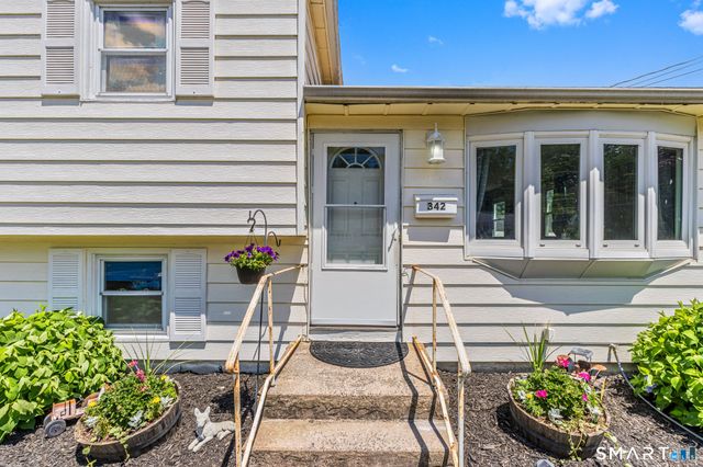 342 South Elm Street, Windsor Locks, CT 06096